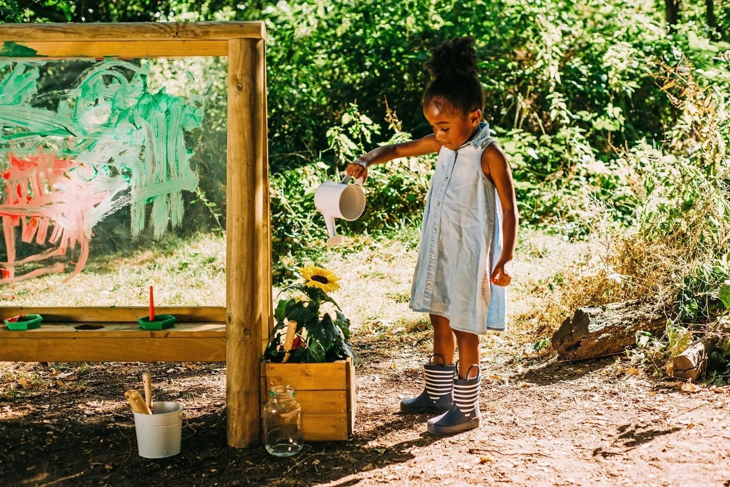 Plum® Discovery Create & Paint Easel