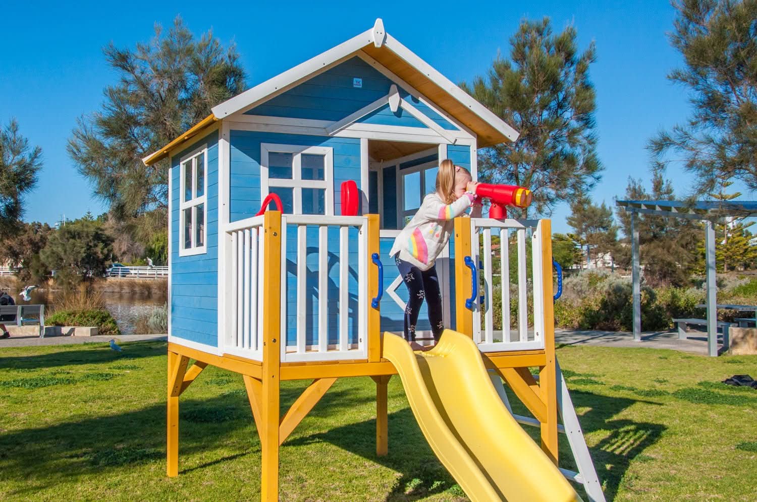 Kids Cubby house Beach Shack