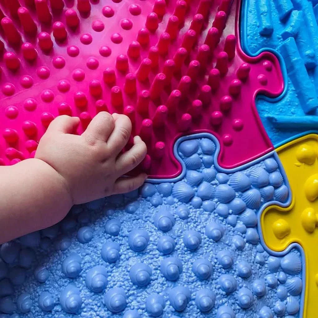 Muffik Rainbow Sensory Play Mat Set - Tinnitots